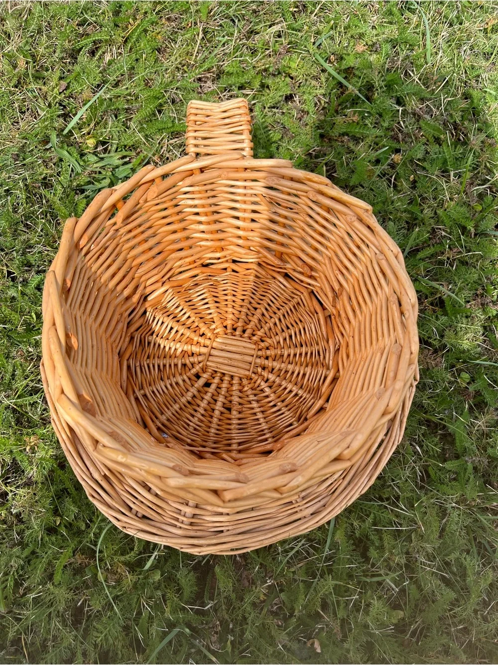 Woven Rattan Decorative Basket - Natural Brown . Coffee Cup Shape